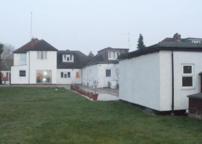 London Heathrow Guesthouse Hillingdon